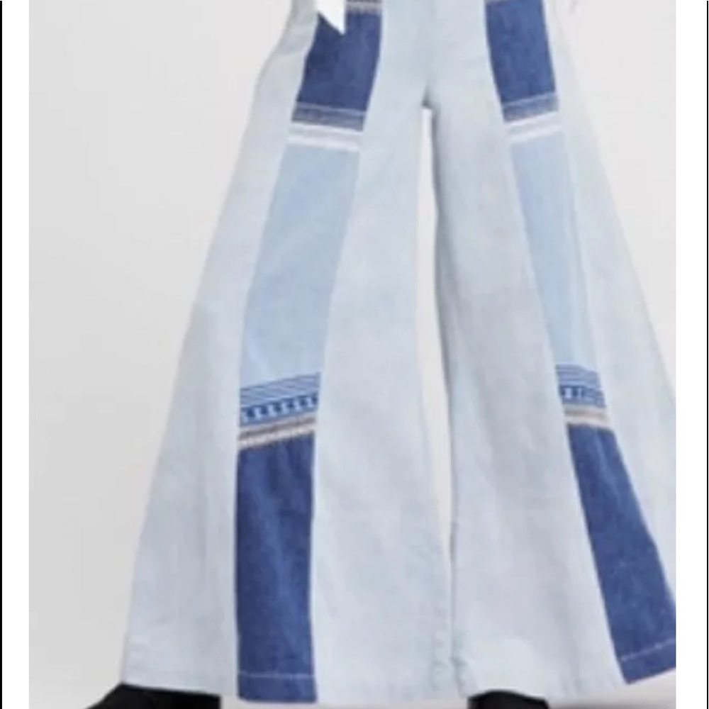 Free People Jeans Wide Leg Embroidered Side Zip - Picture 2 of 8